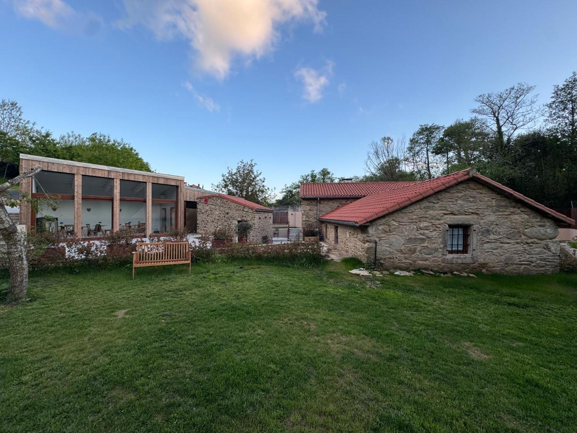 Luar Do Sarela & Suites Conjo Kültér fotó